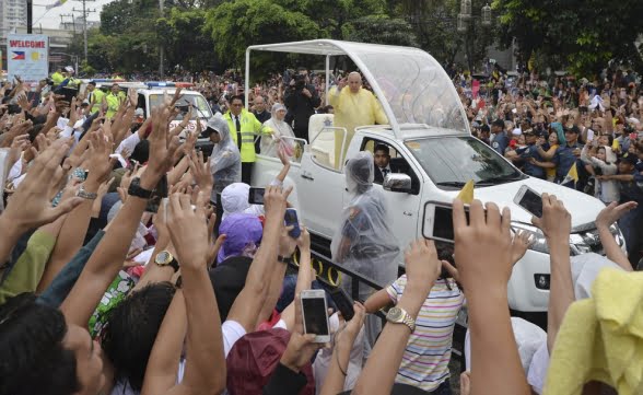 Paus Frans - philipina.jpg