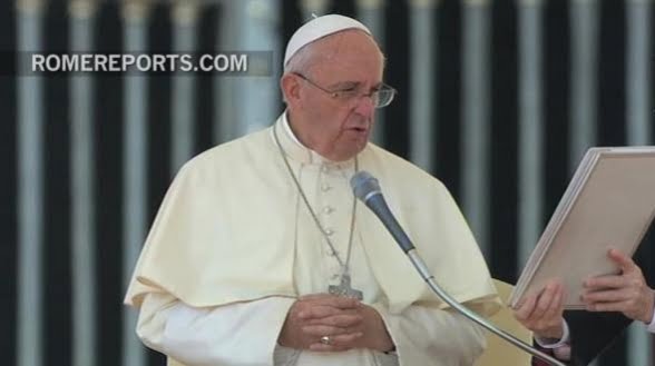 paus frans--penutupan sinode keluarga.jpg