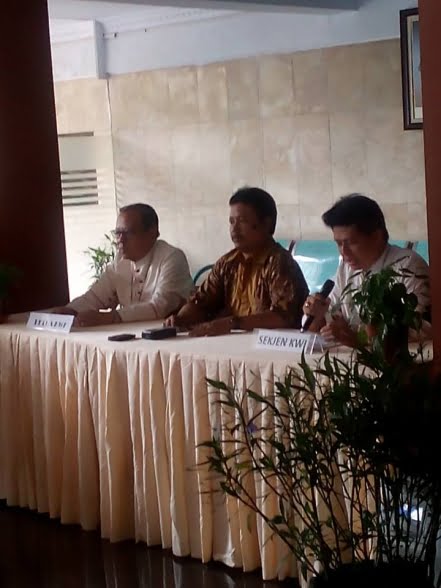 presidium kwi.jpg
